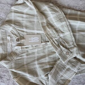 Forever French NEW WITH TAG - Boys Button Front Shirt